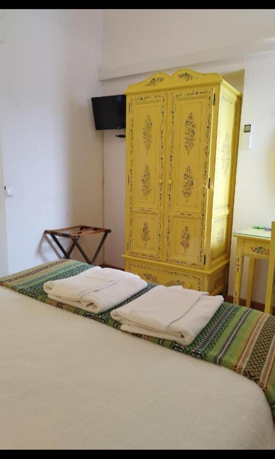 Mont' Sobro Hostel 에보라 외부 사진